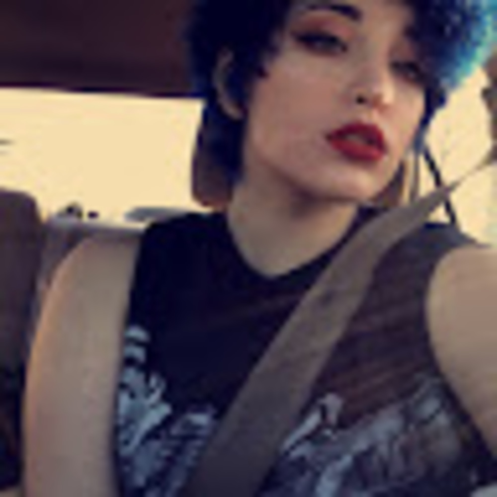 Meet your Posher, Jlynn